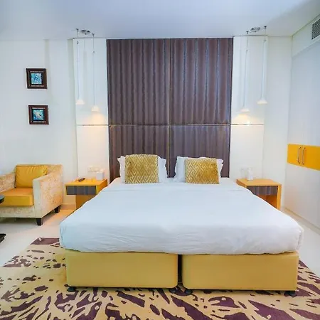 Al Ashrafia Saray - Extraordinary Studio In Canal View دبي المظهر الخارجي الصورة