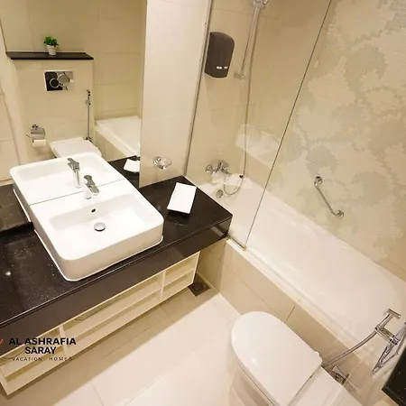 Al Ashrafia Saray - Extraordinary Studio In Canal View دبي المظهر الخارجي الصورة